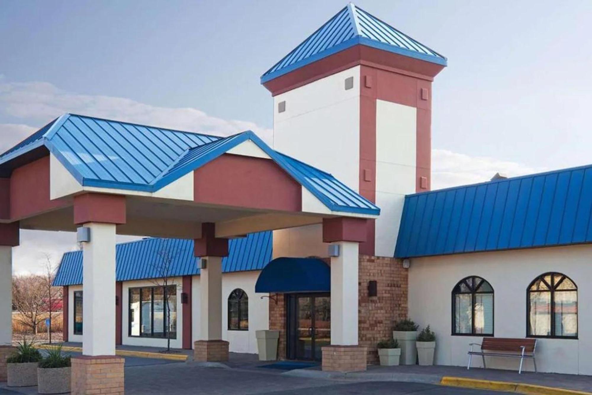 Blue Way Inn Eagan Extended Stay מראה חיצוני תמונה